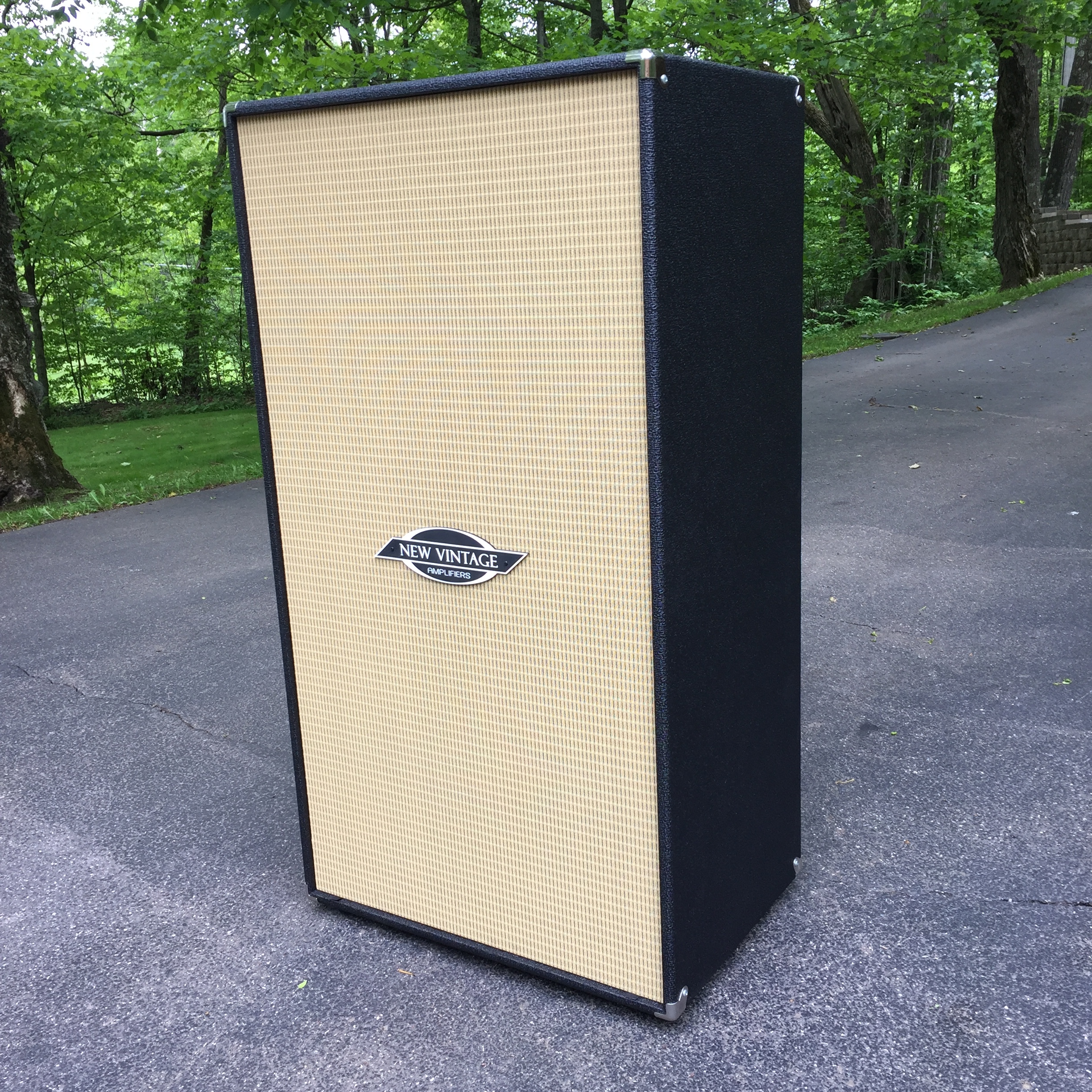 NV 8x10 Bass Cabinet